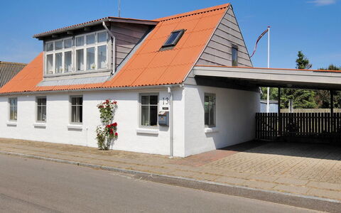 Gertina - 40M to the Fjord: Roof, Building, Window, House, Home, Architecture, Residential Area, Cottage, Siding, Composite Material