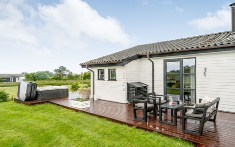 Selke - 300M to the Fjord: Apartment, Shade, Balcony, Chair, Fence, Outdoor Furniture, Aluminium, Artificial Turf