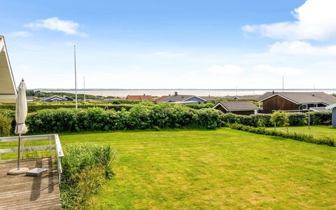 Pavo - 300M to the Fjord: Grass, Land Lot, Lawn, Groundcover, Landscaping, Garden, Estate, Yard, Shade, Park