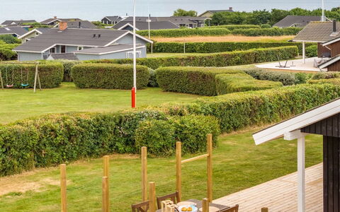Pavo - 300M to the Fjord: Grass, Roof, House, Residential Area, Land Lot, Home, Lawn, Estate, Garden, Cottage