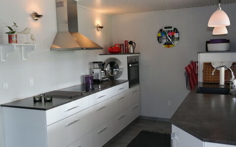 Assarina - 300M to the Fjord: House, Roof, Home, Cottage, Shed, Garden Buildings, Siding, Yard, Log Cabin, Hut
