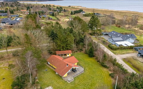 Sesto - 300M to the Fjord: Landscape, Roof, Land Lot, Rural Area, Human Settlement, Home, Cottage, Estate, Suburb, Village