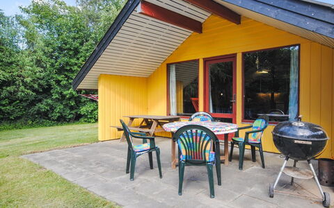 Naema - 600M to the Fjord: House, Home, Roof, Residential Area, Cottage, Estate, Farmhouse, Lawn, Landscaping, Siding
