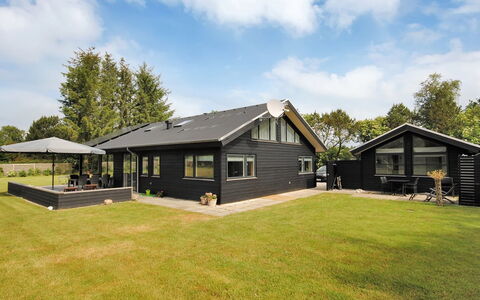 Etly - 600M to the Fjord: Wood, Roof, Architecture, Home, House, Cottage, Siding, Hardwood, Slope, Estate
