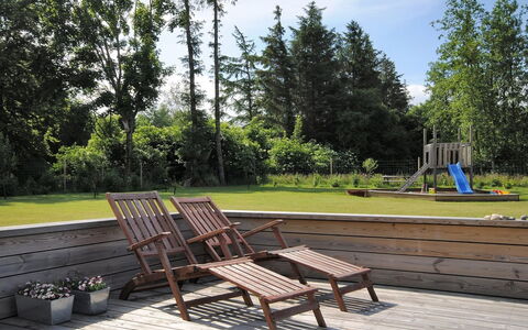 Etly - 600M to the Fjord: Wood, Roof, Architecture, Home, House, Cottage, Siding, Hardwood, Slope, Estate