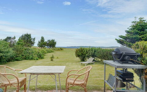 Lok - 90M to the Fjord: Wood, Roof, Architecture, Home, House, Cottage, Siding, Hardwood, Slope, Estate