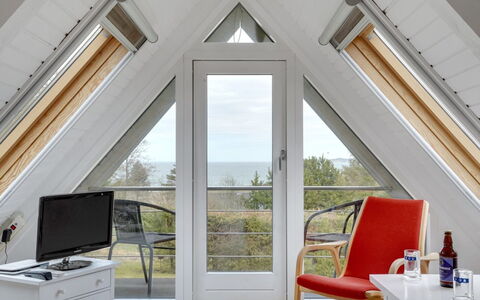 Brunhild - 300M to the Fjord: Roof, House, Land Lot, Home, Cottage, Estate, Garden Buildings, Shade, Log Cabin, Landscaping