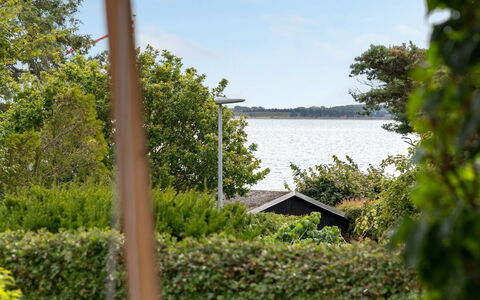 Regni - 300M to the Fjord: Residential Area, Roof, Suburb, Driveway, Estate, Chimney