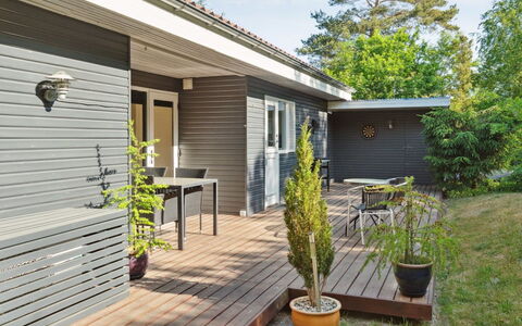 Amai - 1.5Km from the Sea: Roof, House, Home, Cottage, Siding, Estate, Driveway, Garden Buildings, Yard, Shed