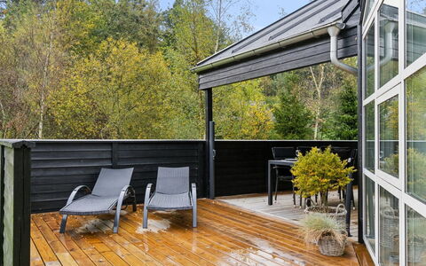 Benno - 2.1Km from the Sea: Roof, House, Home, Cottage, Siding, Estate, Driveway, Garden Buildings, Yard, Shed