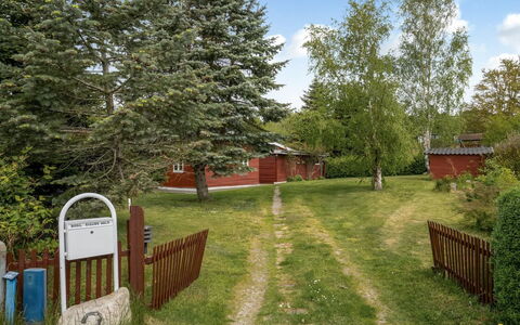 Vian - 200M from the Sea: Tree, Grass, Shrub, Land Lot, Rural Area, Plain, Cottage, Human Settlement, Lawn