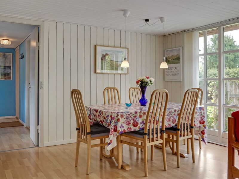 Vian - 200M from the Sea