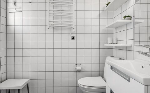 Milo - 5M from the Sea: Plumbing Fixture, Flooring, Bathroom, Floor, Interior Design, Plumbing, Toilet, Sink, Toilet Seat, Tile