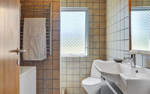 Hila - 900M from the Sea: Bathroom, Plumbing Fixture, Wall, Flooring, Interior Design, Sink, Floor, Bathroom Sink, Tap, Plumbing