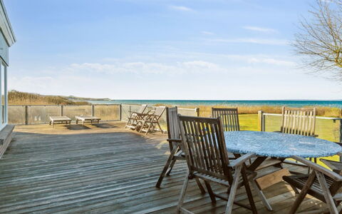 Dzavid - 10M from the Sea: Home, Roof, House, Door, Cottage, Shade, Garden, Groundcover, Porch, Yard