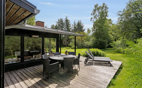 Skjold - 600M from the Sea: Cottage, Home, House, Roof, Porch, Estate, Siding, Garden Buildings, Farmhouse, Yard
