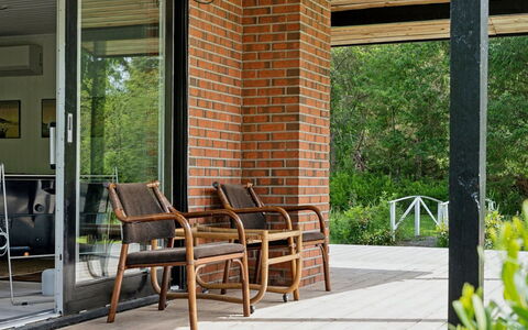 Skjold - 600M from the Sea: Cottage, Home, House, Roof, Porch, Estate, Siding, Garden Buildings, Farmhouse, Yard