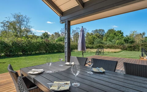 Alrike - 850M from the Sea: Swimming Pool, Outdoor Furniture, Furniture, Resort, Flagstone, Eco Hotel, Shade, Chair, Leisure, Estate