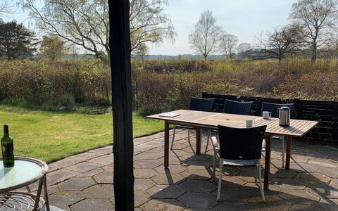 Norell - 800M from the Sea: Thatching, Cottage, House, Roof, Home, Farmhouse, Hut, Estate, Village