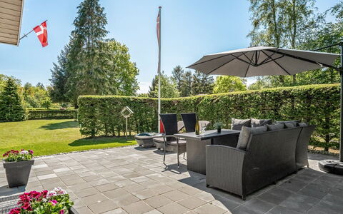 Edele - 800M from the Sea: Furniture, Outdoor Furniture, Shrub, Garden, Chair, Land Lot, Outdoor Table, Lawn, Groundcover, Landscaping