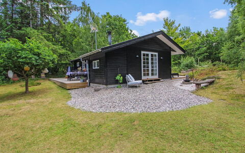 Øllegård - 250M from the Sea: Grass, Grassland, Landscape, Ecoregion, Plain, Plant Community, Land Lot, Outdoor Furniture, Prairie, Shrubland
