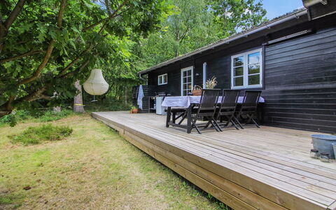 Øllegård - 250M from the Sea: Grass, Grassland, Landscape, Ecoregion, Plain, Plant Community, Land Lot, Outdoor Furniture, Prairie, Shrubland