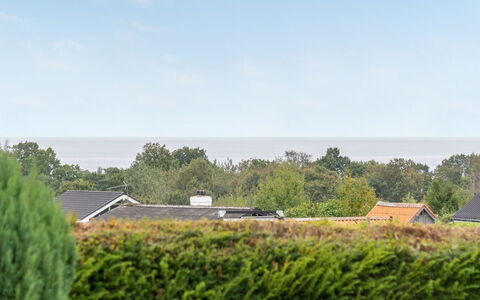 Kimi - 800M from the Sea: Architecture, Roof, Home, Composite Material, Daylighting, Siding, Driveway