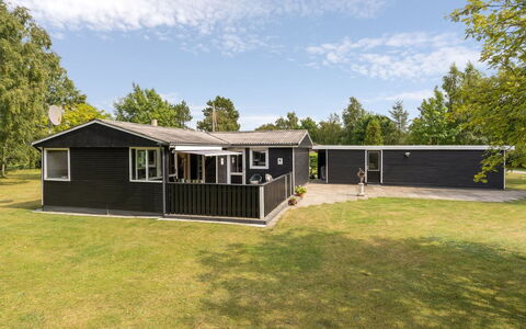 Teofan - 500M from the Sea: Thatching, Cottage, House, Roof, Home, Farmhouse, Hut, Estate, Village
