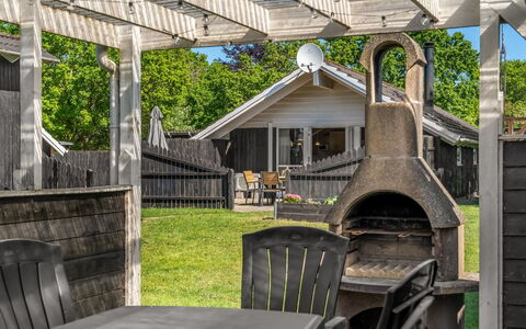 Kalli - 350M to the Fjord: Wood, Porch, Furniture, Outdoor Furniture, Shade, Home, Deck, Cottage, Hardwood, Outdoor Structure