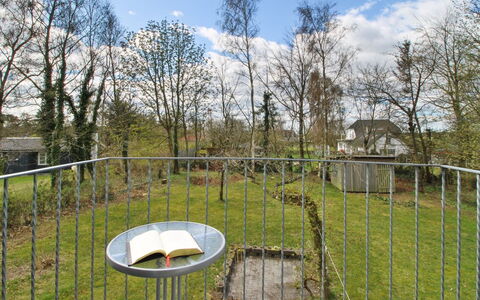 Bendine - 100M to the Fjord: Residential Area, Roof, Suburb, Driveway, Estate, Chimney