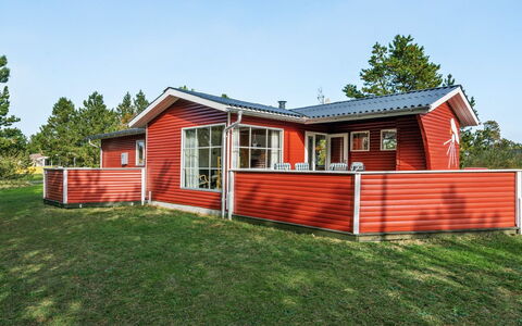 Hilleborg - 100M from the Sea: House, Home, Residential Area, Roof, Cottage, Land Lot, Estate, Yard, Garden, Siding