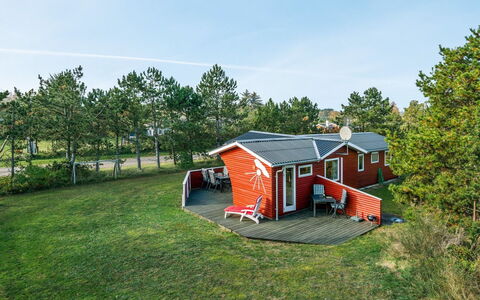 Hilleborg - 100M from the Sea: House, Home, Residential Area, Roof, Cottage, Land Lot, Estate, Yard, Garden, Siding