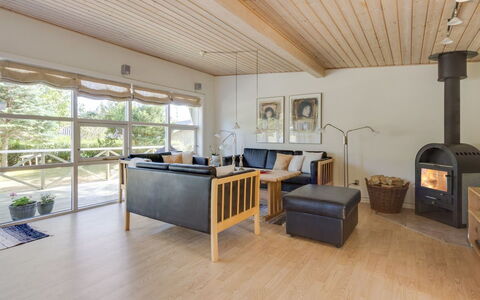 Hwelp - 200M from the Sea: Roof, House, Home, Cottage, Door, Siding, Deck, Porch, Plank, Hardwood