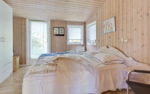 Hwelp - 200M from the Sea: Roof, House, Home, Cottage, Door, Siding, Deck, Porch, Plank, Hardwood