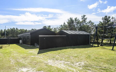 Sheyla - 150M from the Sea: Cottage, Shed, Hut, Farmhouse, Prairie, Shack, Barn, Log Cabin, Garden Buildings
