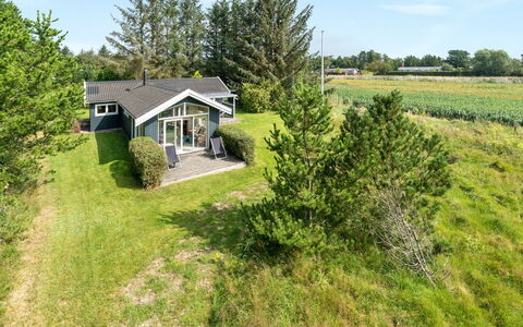 Glum - 300M from the Sea: Wood, Roof, House, Cottage, Door, Home, Siding, Land Lot, Garden Buildings, Shed