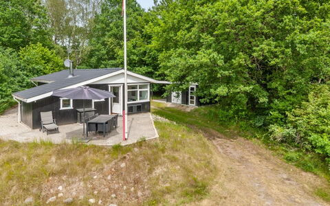 Hilde - 1.7Km from the Sea: Swimming Pool, Outdoor Furniture, Furniture, Resort, Flagstone, Eco Hotel, Shade, Chair, Leisure, Estate