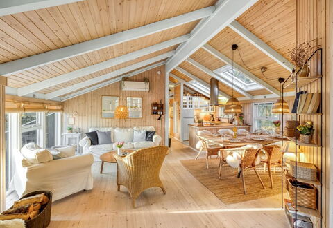 Berenice - 250M from the Sea: Wood, Ceiling, Furniture, Interior Design, Home, Cottage, Chair, Living Room, Beam, Light Fixture