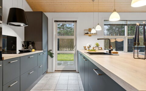 Fritse - 1.9Km from the Sea: Thatching, Cottage, House, Roof, Home, Farmhouse, Hut, Estate, Village