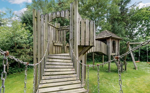 Hemming - from the Sea: Cottage, Shed, Hut, Farmhouse, Prairie, Shack, Barn, Log Cabin, Garden Buildings