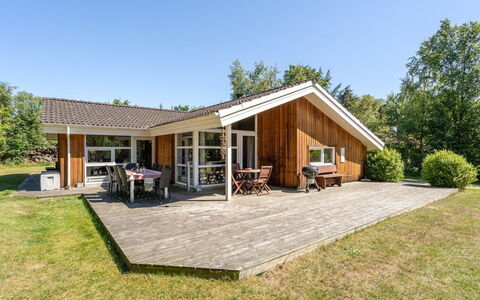 Milda - 1.9Km from the Sea: Swimming Pool, Outdoor Furniture, Furniture, Resort, Flagstone, Eco Hotel, Shade, Chair, Leisure, Estate