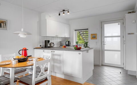 Jyrki - 100M from the Sea: Kitchen, Flooring, Interior Design, Furniture, Countertop, Kitchen Appliance, Floor, Ceiling, Wood, Major Appliance