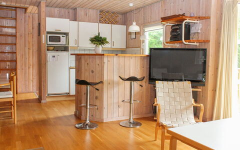 Franzisca - 600M from the Sea: Thatching, Cottage, House, Roof, Home, Farmhouse, Hut, Estate, Village