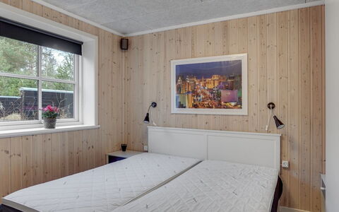 Lilie - 270M from the Sea: Wood, Ceiling, Bedroom, Interior Design, Furniture, Bed, Room, Floor, Flooring, Bed Sheet