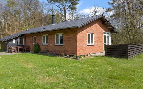 Eina - 250M from the Sea: Thatching, Cottage, House, Roof, Home, Farmhouse, Hut, Estate, Village