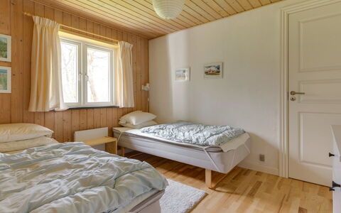 Eina - 250M from the Sea: Thatching, Cottage, House, Roof, Home, Farmhouse, Hut, Estate, Village