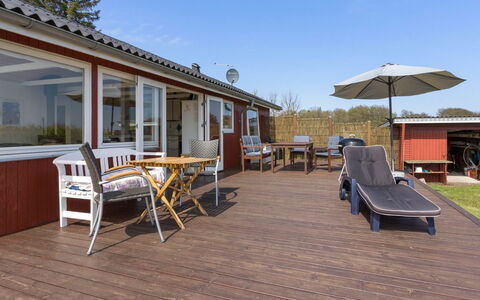 Ingold - 50M from the Sea: Wood, Wood Stain, Plank, Hardwood, Cottage, Deck, Siding, Shade, Wood Flooring, Garden Buildings