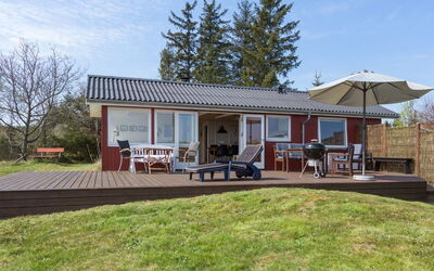 Ingold - 50M from the Sea