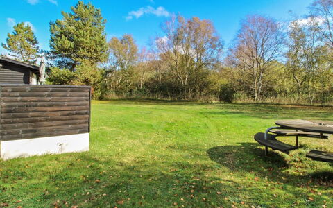 Herly - 50M from the Sea: Residential Area, Roof, Suburb, Driveway, Estate, Chimney