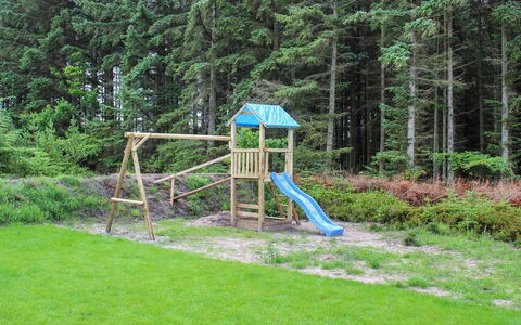 Cate - 150M from the Sea: Thatching, Cottage, House, Roof, Home, Farmhouse, Hut, Estate, Village